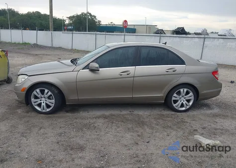 2010 Mercedes-Benz C 300 Luxury 4Matic from USA, damaged, VIN WDDGF8BB0AF447832